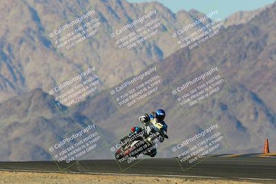 media/Dec-18-2022-SoCal Trackdays (Sun) [[8099a50955]]/Turn 10 (140pm)/